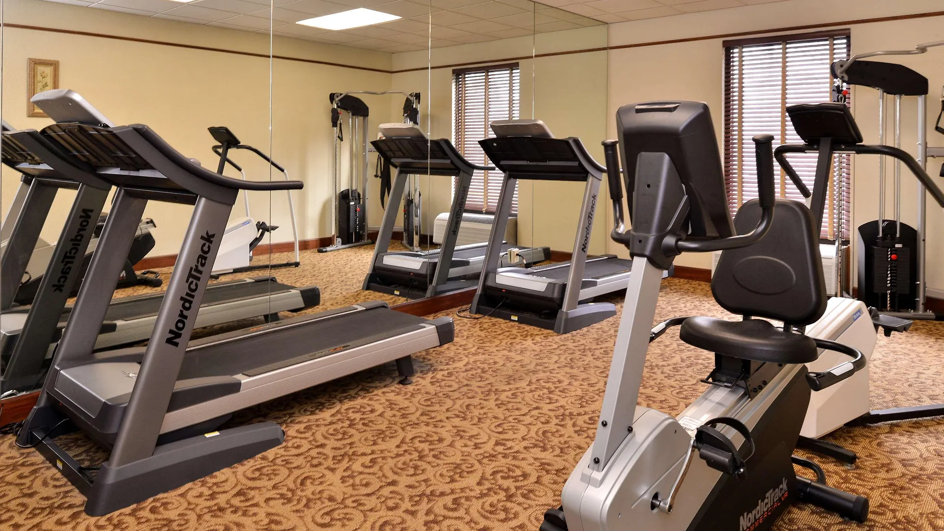 Hotel Best Western Louisville East Inn & Suites